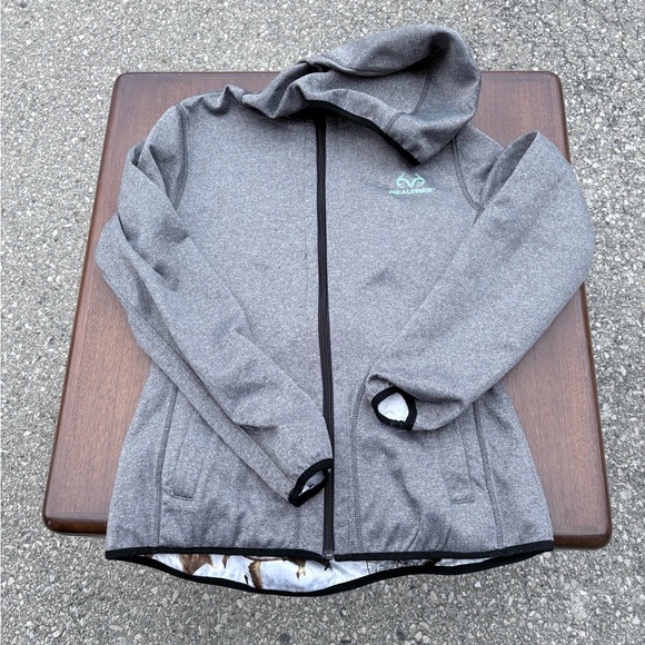 Realtree Reversible Jacket - Picture 7 of 8